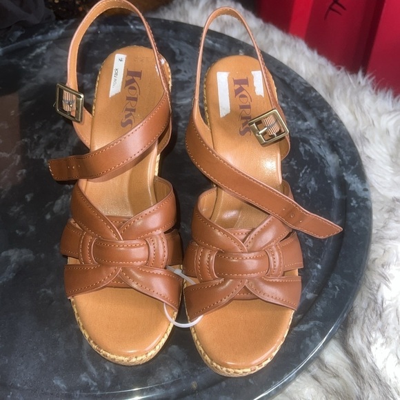 Kork-Ease Women's Brown Sandals - Picture 1 of 10